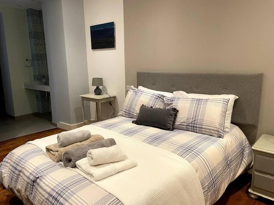 Stylish 2Br Contemporary Design Perfect Vacation Gibraltar Exterior foto