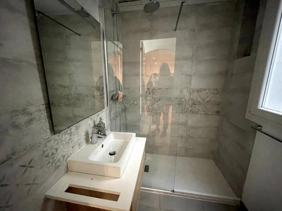 Stylish 2Br Contemporary Design Perfect Vacation Gibraltar Exterior foto